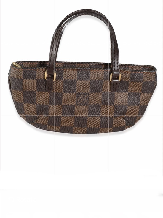 Louis Vuitton Handbags - Louis Vuitton Damier Ebene Canvas Manosque GM Pochette EUC